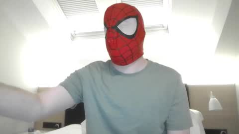 Snapshot of thenakedspidey chatting on 14, 9, 2025 thenakedspidey online show from 14, 9, 2025