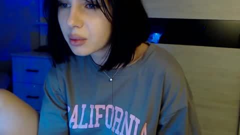 Snapshot of thenameless_ chatting on 1, 2, 2025 thenameless_ online show from 1, 2, 2025