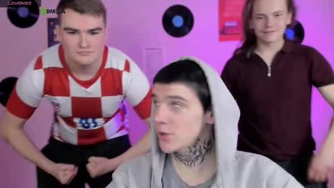 Snapshot of theo_drift chatting on 1, 2, 2026 theo_drift online show from 1, 2, 2026