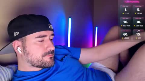 Theo Ravi online show from 4, 3, 2026