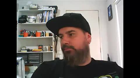 Snapshot of theozbeardguy chatting on 18, 12, 2024 aussiebeard online show from 18, 12, 2024