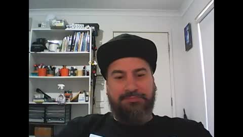 Snapshot of theozbeardguy chatting on 27, 12, 2024 aussiebeard online show from 27, 12, 2024