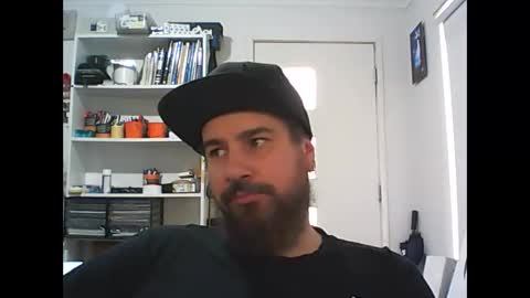 Snapshot of theozbeardguy chatting on 19, 2, 2025 aussiebeard online show from 19, 2, 2025
