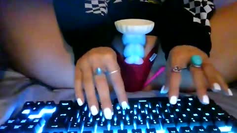 the peach princess  online show from 10, 6, 2026