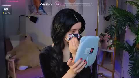 thepretty_kitty online show from 6, 11, 2025