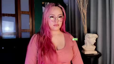 Snapshot of theprincess_rosee chatting on 25, 6, 2026 Rosie online show from 25, 6, 2026
