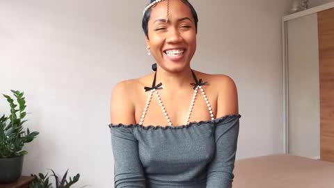 YAYA  online show from 4, 2, 2025