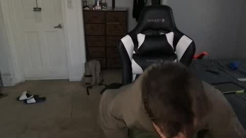 Snapshot of therealdylansdick chatting on 1, 10, 2025 therealdylansdick online show from 1, 10, 2025