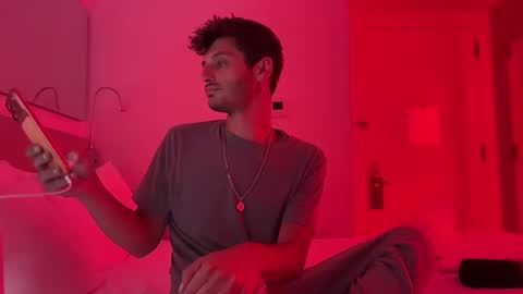 Snapshot of therealdylansdick chatting on 8, 10, 2025 therealdylansdick online show from 8, 10, 2025