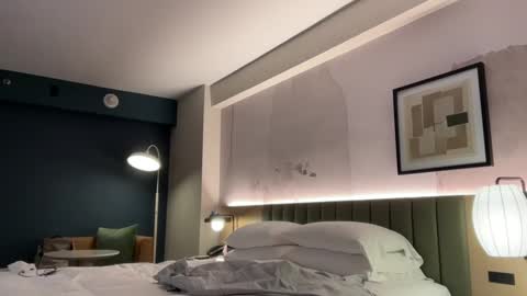 Snapshot of therealdylansdick chatting on 9, 10, 2025 therealdylansdick online show from 9, 10, 2025