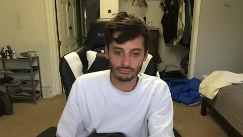 Snapshot of therealdylansdick chatting on 12, 10, 2025 therealdylansdick online show from 12, 10, 2025