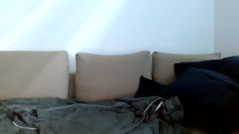 Snapshot of therealkingyoshi chatting on 23, 12, 2024 Yoshi online show from 23, 12, 2024