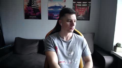 Snapshot of theroadtomars chatting on 9, 4, 2026 Nick online show from 9, 4, 2026