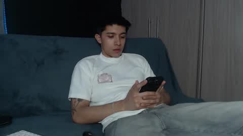 thesaint_xxx online show from 20, 10, 2025