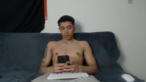 thesaint_xxx online show from 5, 11, 2025