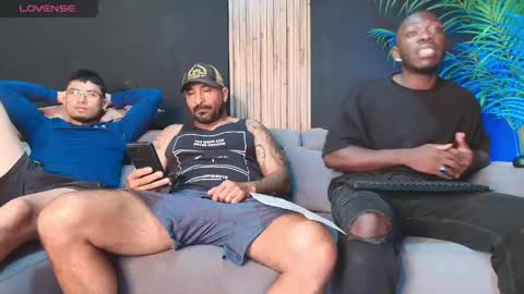 thestraightroom online show from 5, 5, 2026