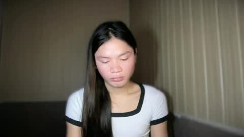 Snapshot of thesweetgirlugly_lilly chatting on 24, 7, 2026 thesweetgirlugly_lilly online show from 24, 7, 2026