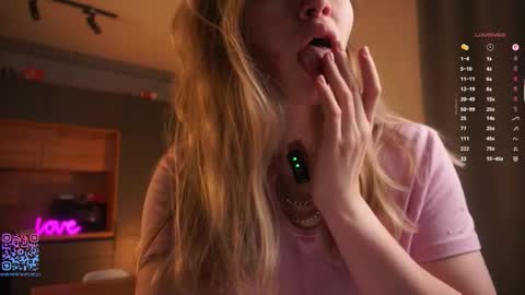 Mia online show from 27, 10, 2025
