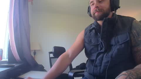 troy online show from 18, 4, 2026