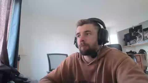 troy online show from 28, 4, 2026