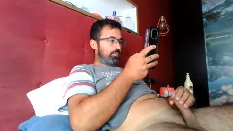Snapshot of theviper1990 chatting on 6, 7, 2026 Carlos1990 online show from 6, 7, 2026