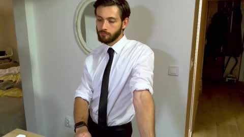 Snapshot of thewaiter2025 chatting on 27, 10, 2025 The Waiter online show from 27, 10, 2025