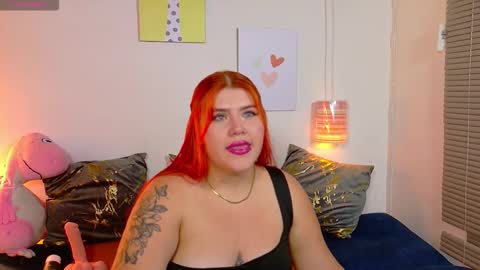Snapshot of thewoman_subservient chatting on 9, 9, 2025 thewoman_subservient online show from 9, 9, 2025