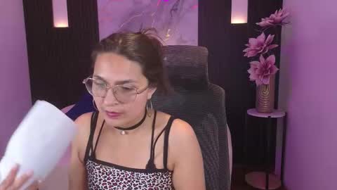 thexoticgirl online show from 11, 9, 2025