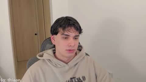 thiaan__ online show from 20, 11, 2025