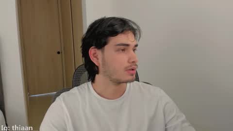 thiaan__ online show from 21, 12, 2025