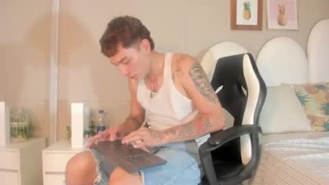 Thiago  online show from 24, 3, 2026