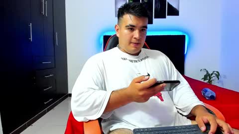 Snapshot of thiago_cp01 chatting on 26, 2, 2025 Thiago online show from 26, 2, 2025