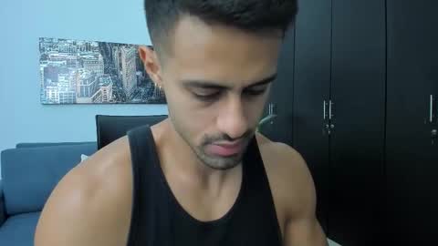 thiago_driussi online show from 18, 12, 2025