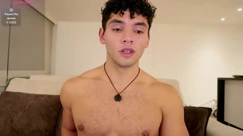Just Thiago  online show from 8, 5, 2026