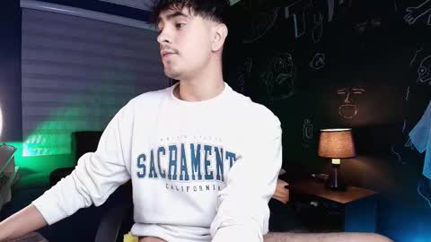 Snapshot of thiago_rockwell chatting on 28, 11, 2025 Thiago online show from 28, 11, 2025