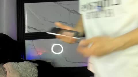 thiagoferrerohot online show from 19, 3, 2026