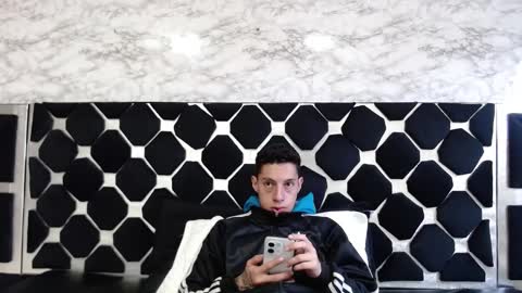 Thiago   online show from 7, 3, 2025