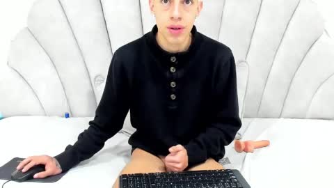 Snapshot of thiagos19 chatting on 26, 5, 2026 Thiago online show from 26, 5, 2026