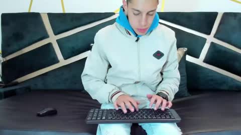 Snapshot of thiagos19 chatting on 27, 5, 2026 Thiago online show from 27, 5, 2026