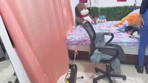 Snapshot of thiana_horny chatting on 15, 7, 2026 thiana_horny online show from 15, 7, 2026