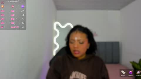  thiana  online show from 23, 10, 2025