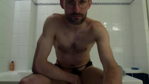 Snapshot of thibthib12 chatting on 17, 2, 2025 Thibthib online show from 17, 2, 2025