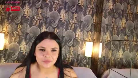 Snapshot of thiccmady chatting on 19, 10, 2025 ThiccMADY online show from 19, 10, 2025