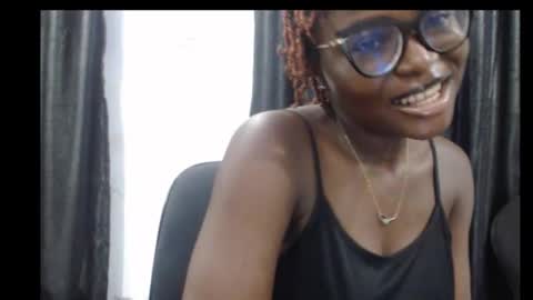 Snapshot of thick_ebonie chatting on 20, 10, 2025 Jenny online show from 20, 10, 2025