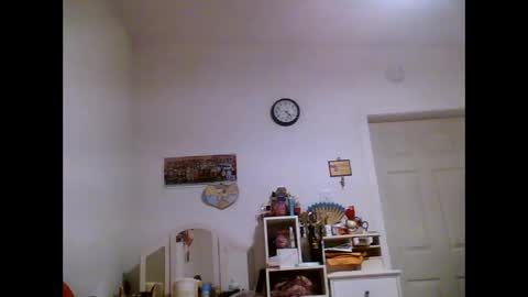 Snapshot of thickassazn93 chatting on 17, 12, 2024 thickassazn93 online show from 17, 12, 2024