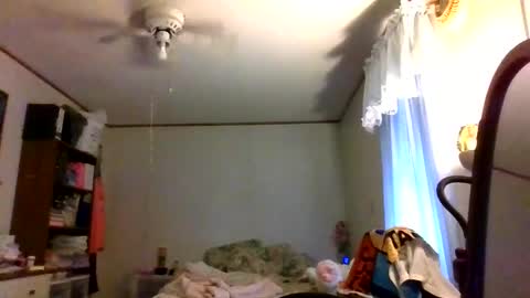 Snapshot of thickassazn93 chatting on 3, 11, 2025 thickassazn93 online show from 3, 11, 2025