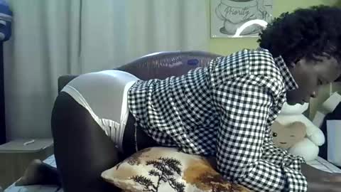 thickassvillageebony online show from 23, 6, 2026