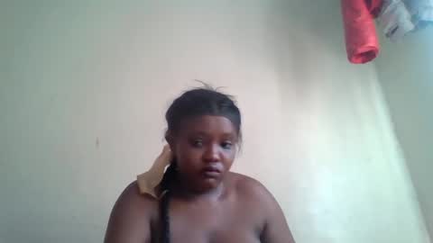 Snapshot of thickianababe chatting on 2, 1, 2025 thickianababe online show from 2, 1, 2025