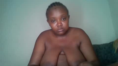 Snapshot of thickianababe chatting on 21, 1, 2025 thickianababe online show from 21, 1, 2025