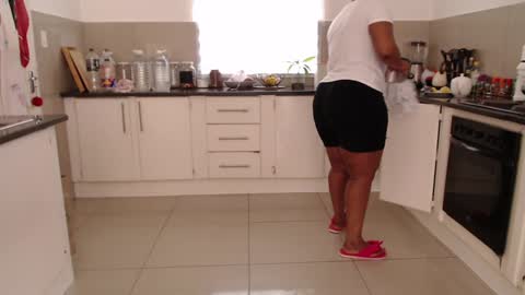 thickjes online show from 6, 2, 2025